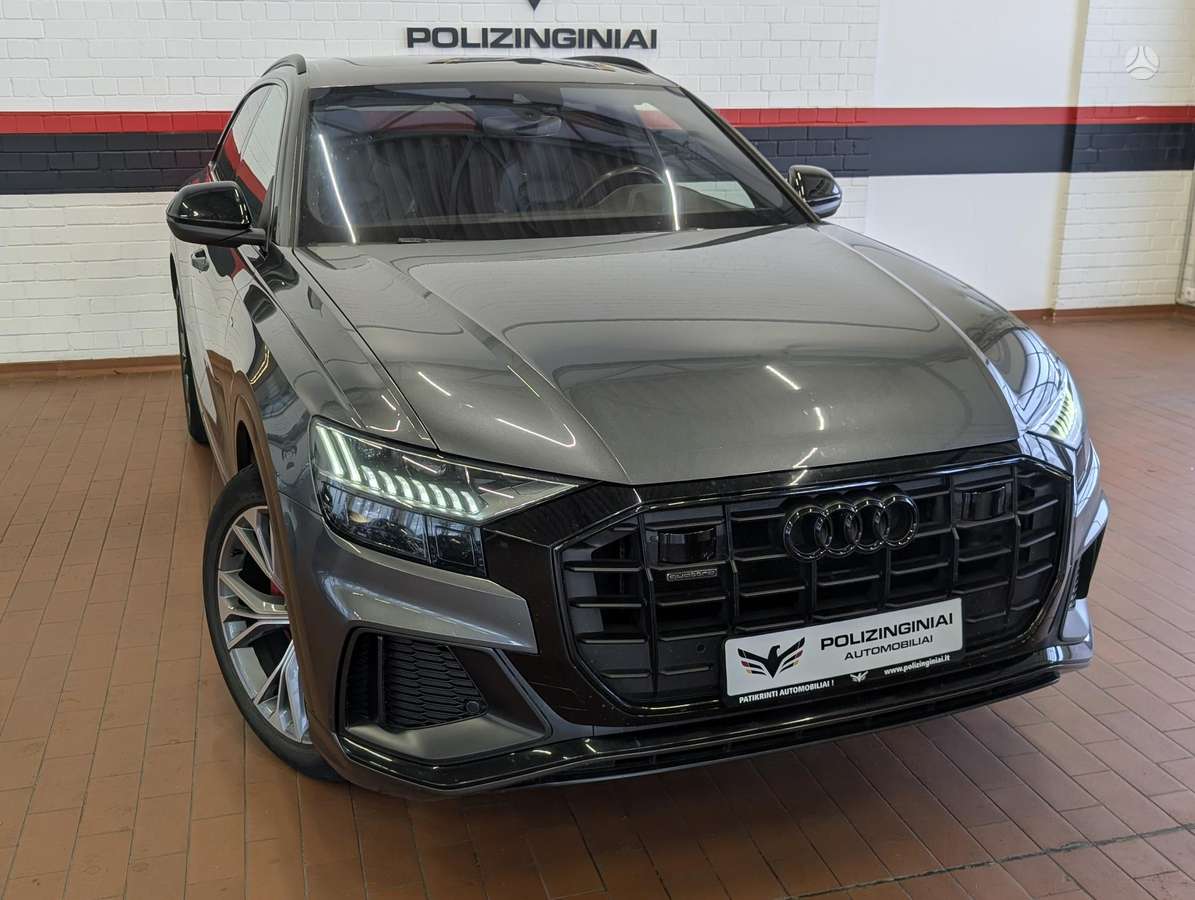 Audi Q8 - 2