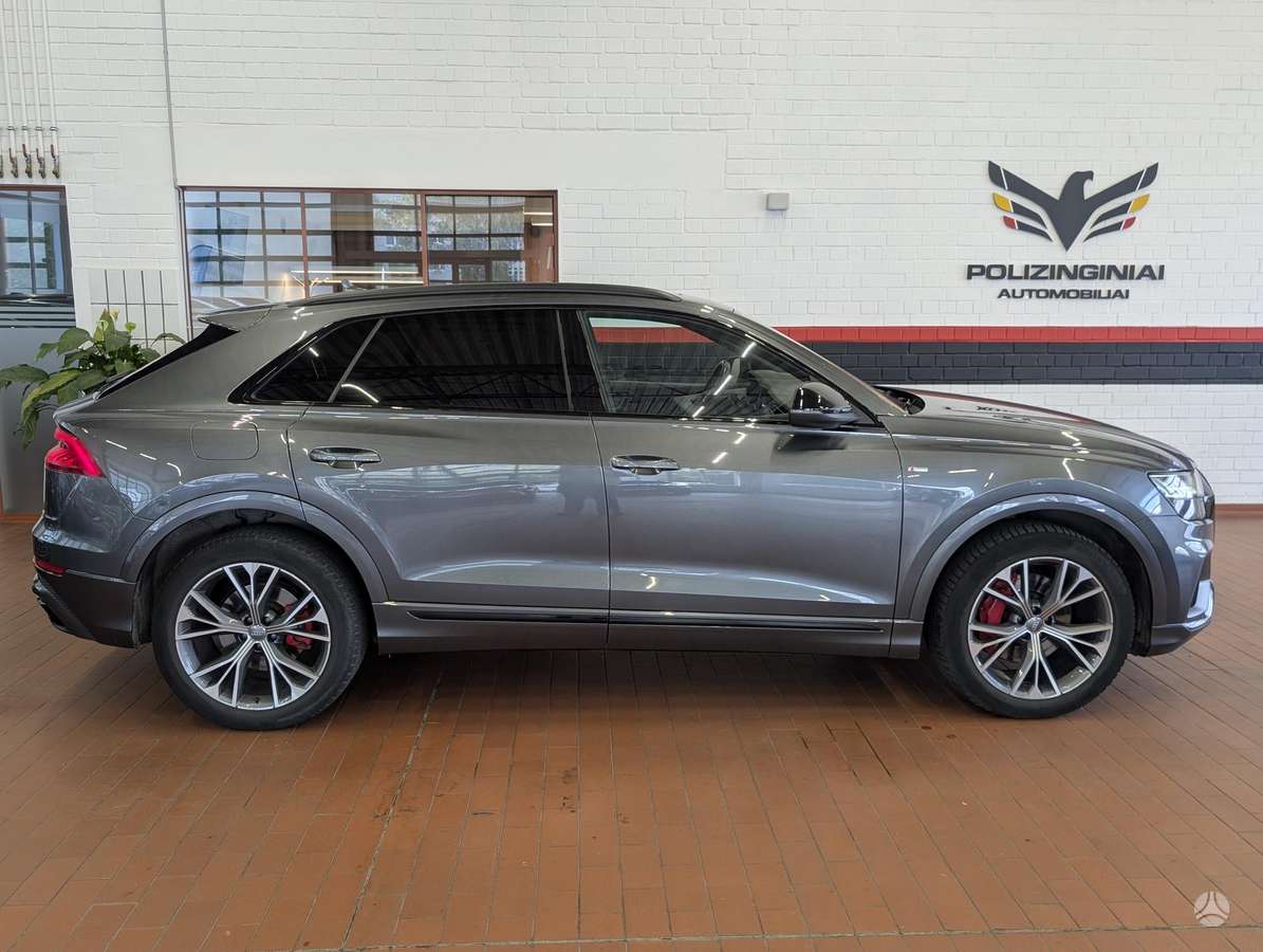 Audi Q8 - 5