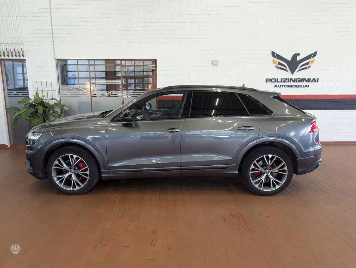 Audi Q8 - 6