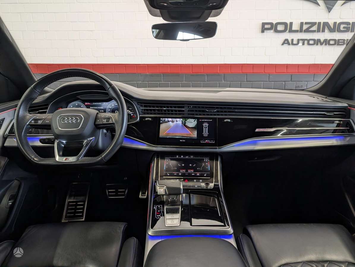 Audi Q8 - 7