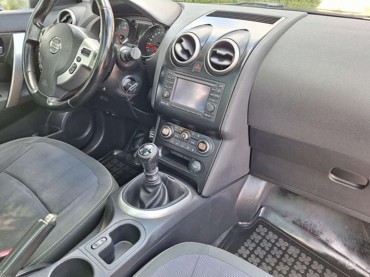 Nissan Qashqai - 9