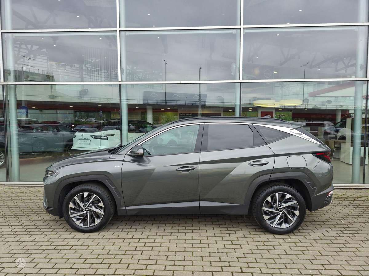 Hyundai Tucson - 2