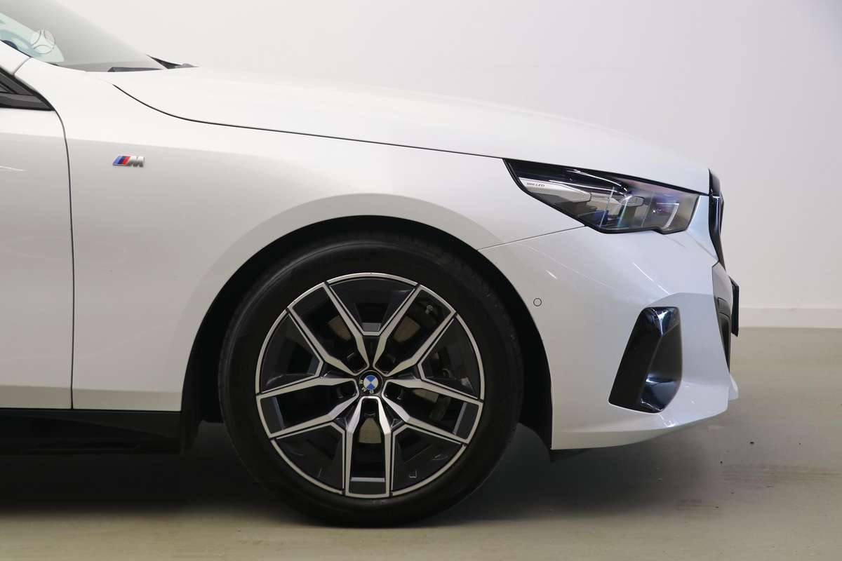 BMW 520 - 4
