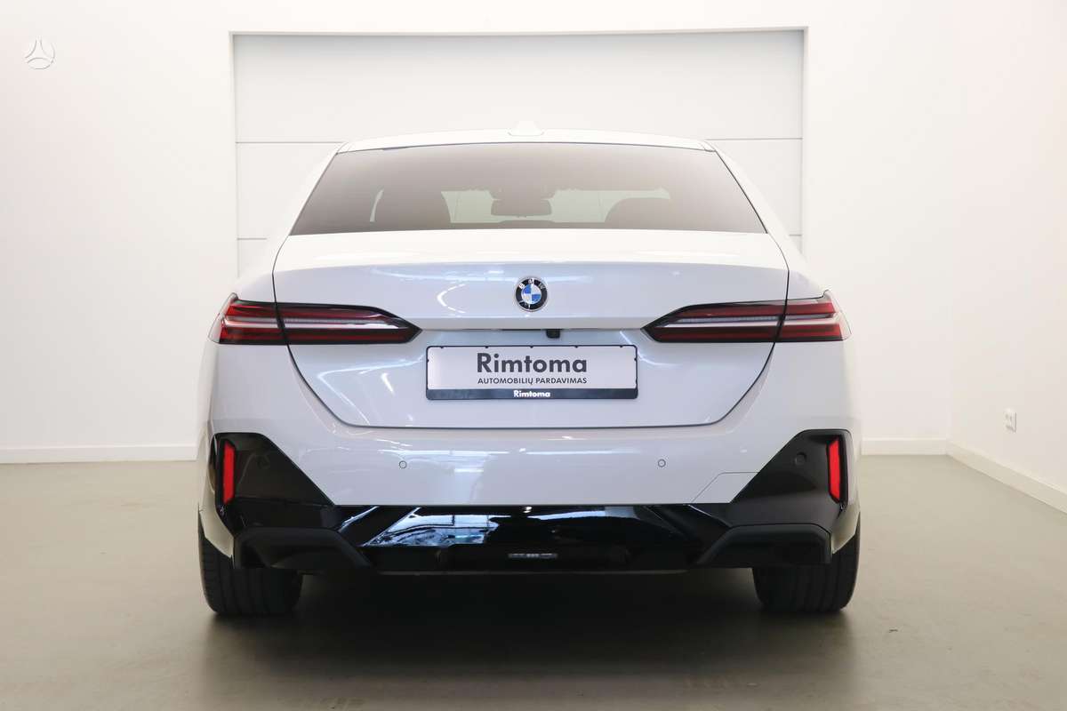 BMW 520 - 7