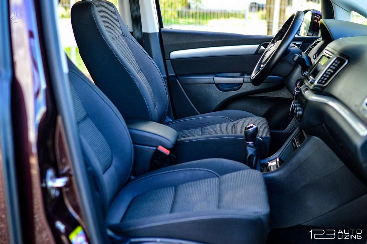 Volkswagen Sharan - 12