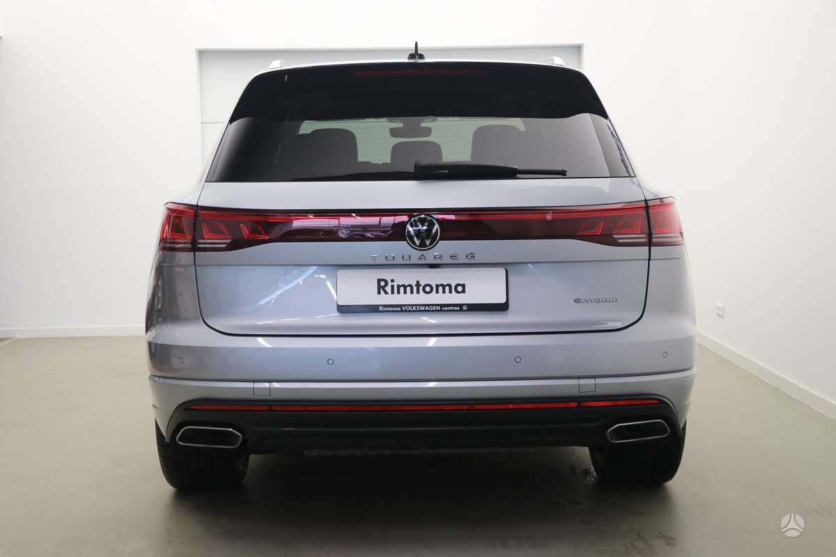 Volkswagen Touareg - 7