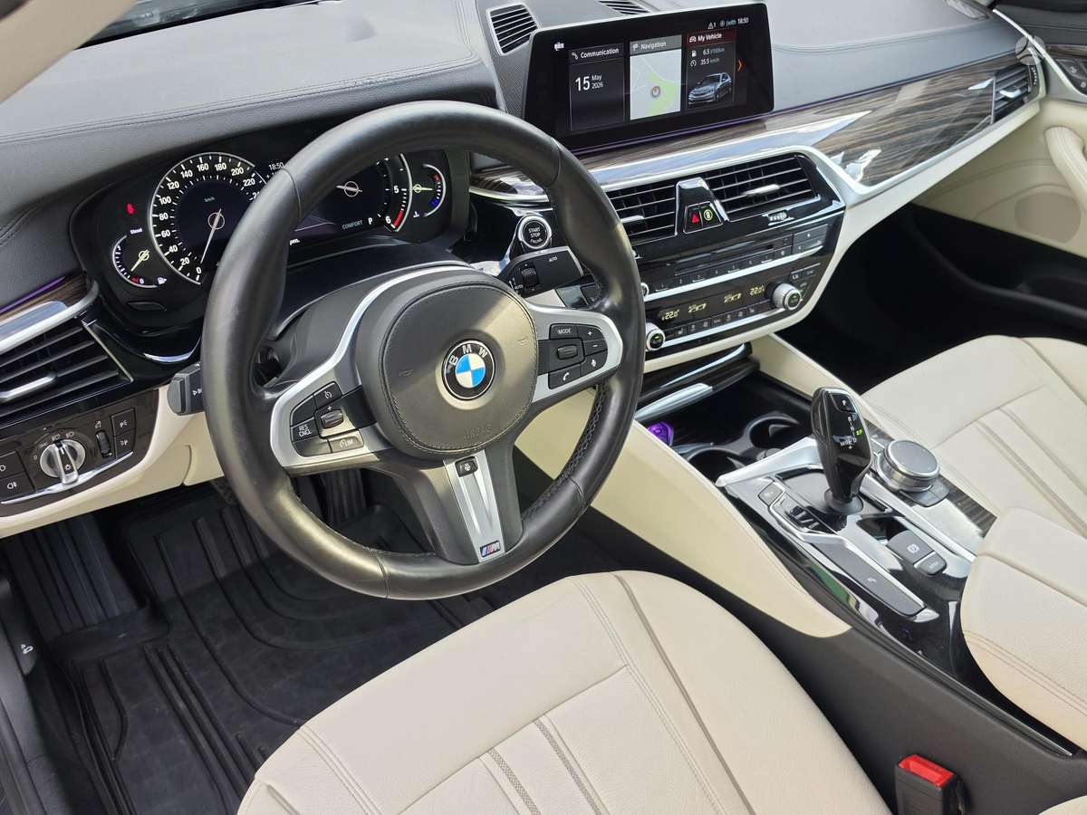 BMW 520, 2.0 l., Седан