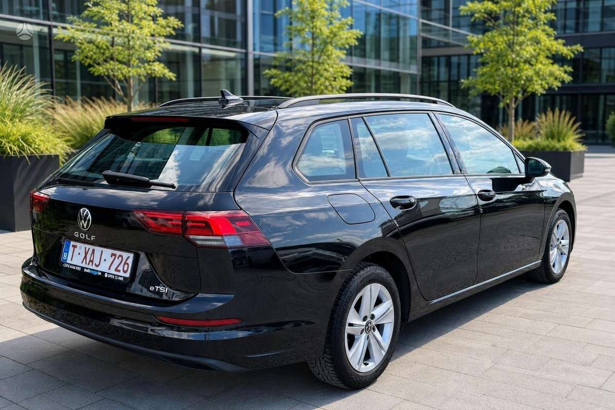 Volkswagen Golf - 4