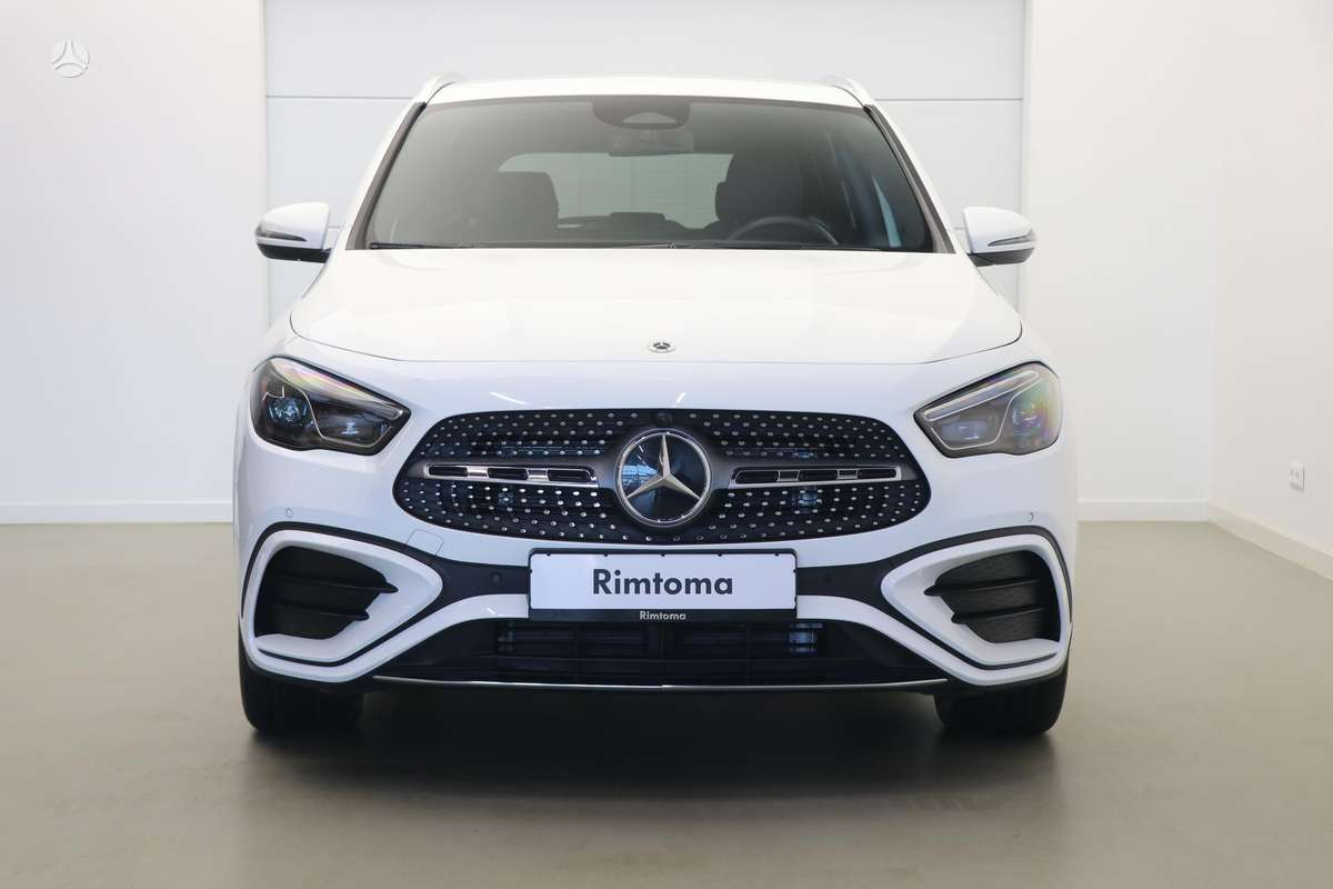 Mercedes-Benz GLA220 - 6