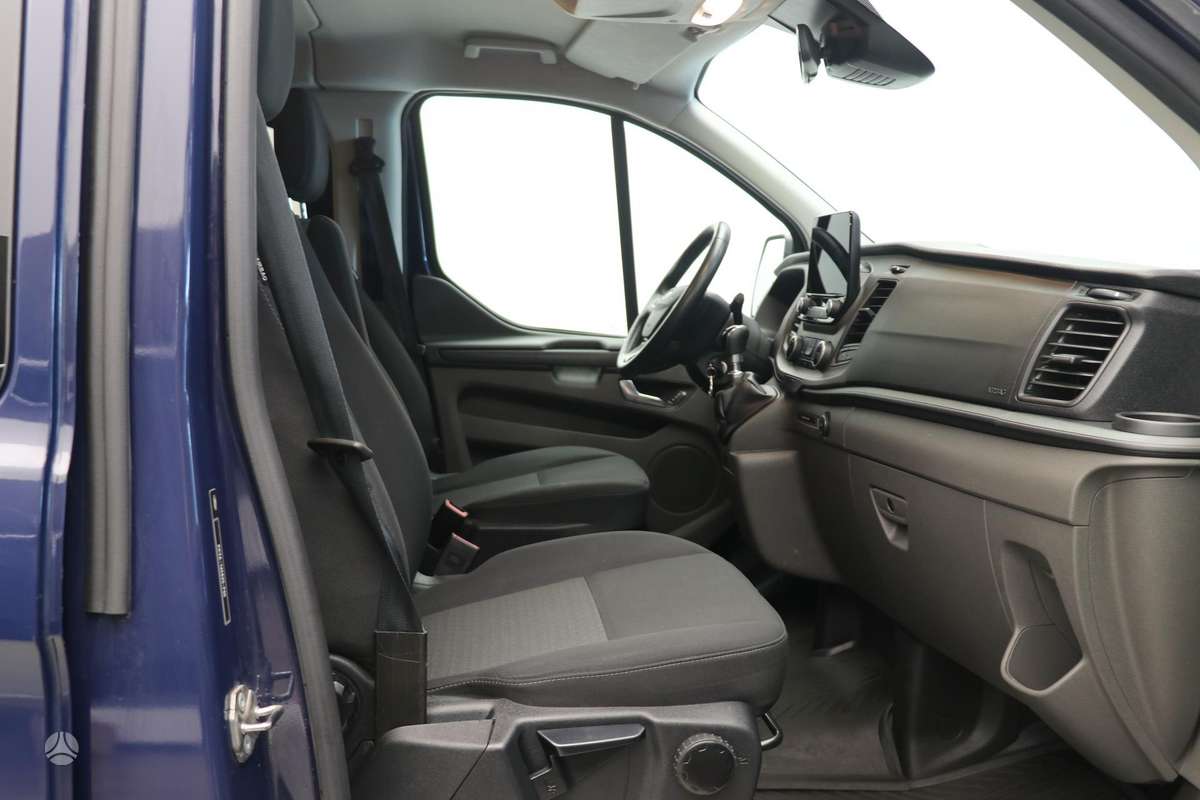 Ford Transit Custom - 9