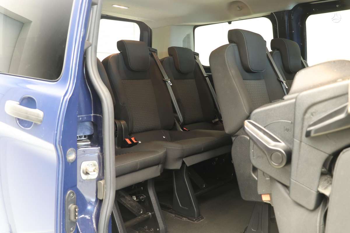 Ford Transit Custom - 12