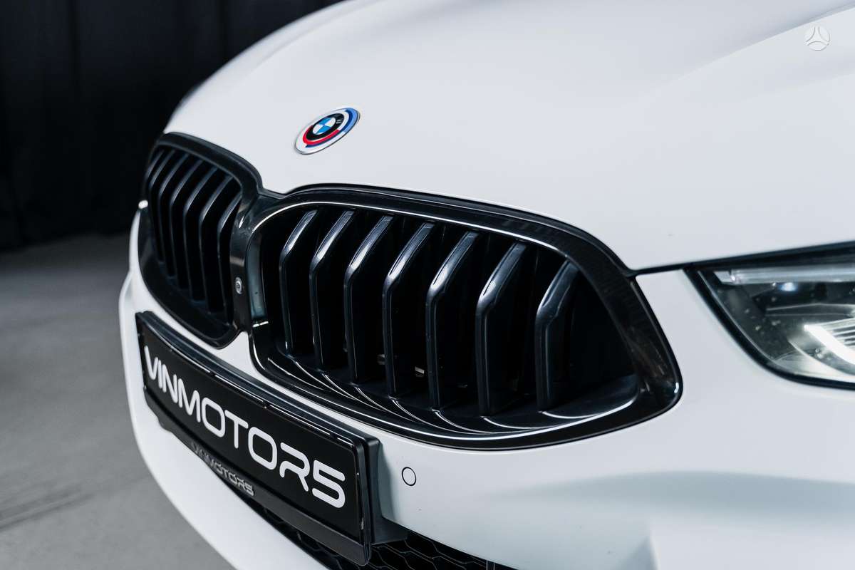 BMW 840 - 10