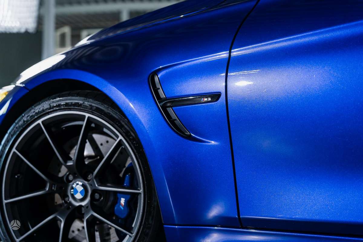 BMW M3, 3.0 l., Седан