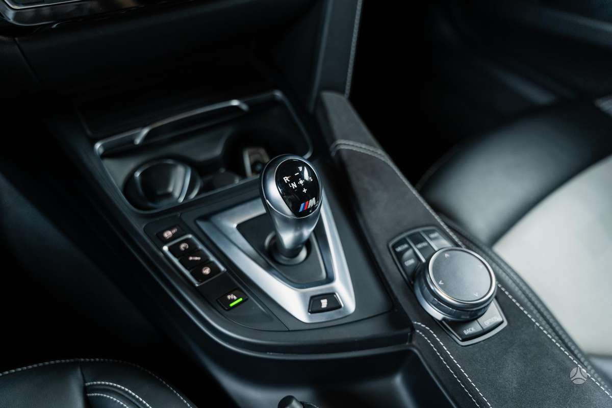 BMW M3, 3.0 l., Седан