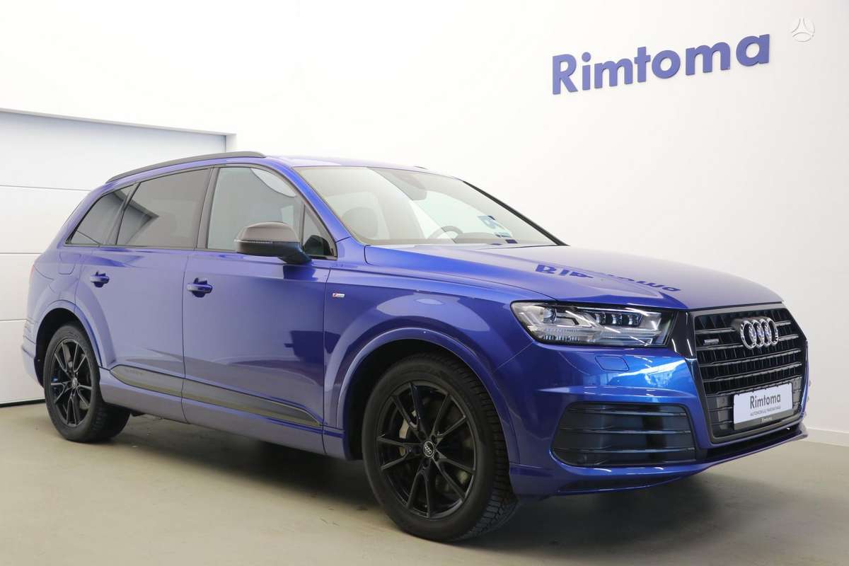 Audi Q7 - 1
