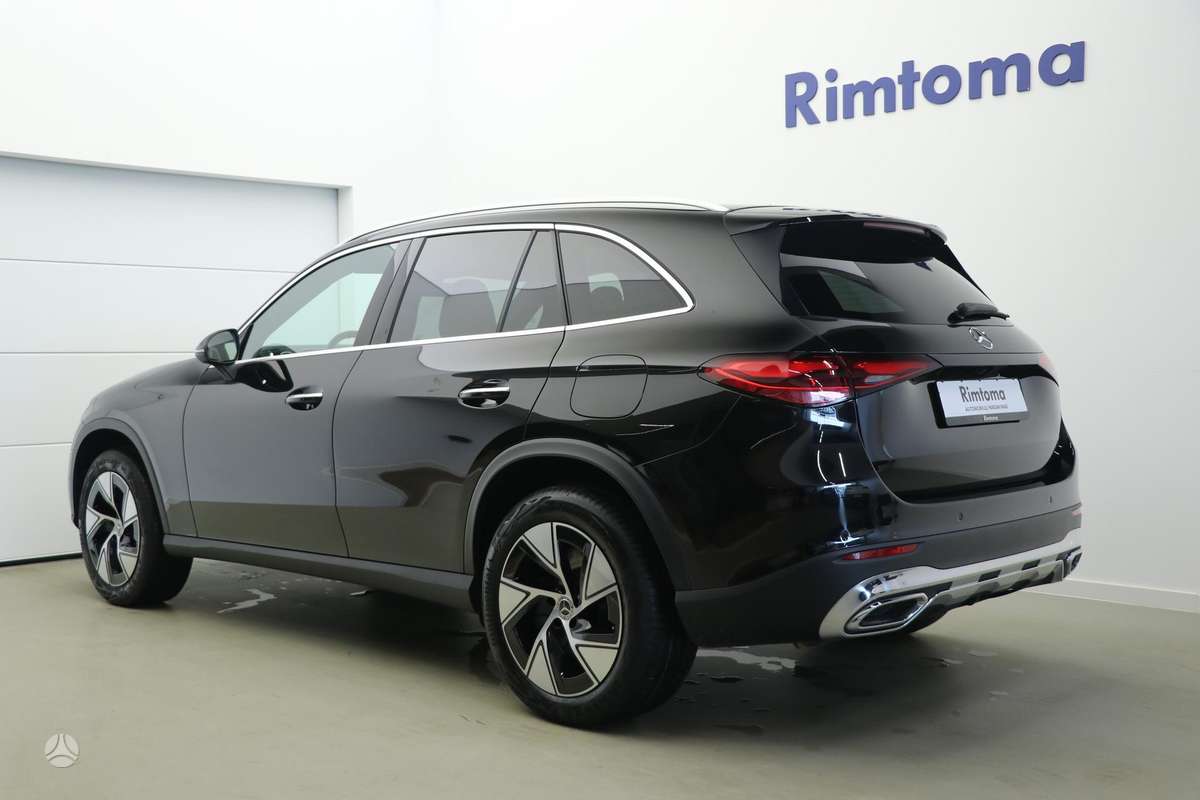 Mercedes-Benz GLC400 - 2