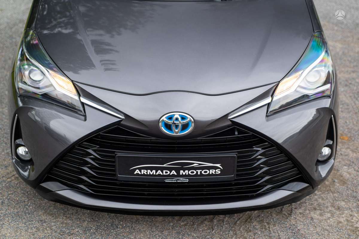 Toyota Yaris - 5