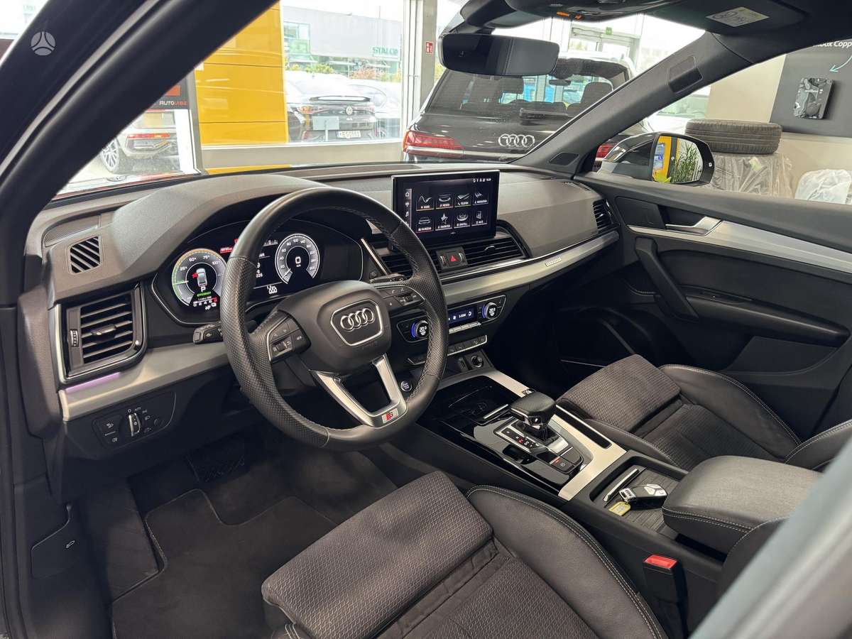 Audi Q5 Sportback - 8