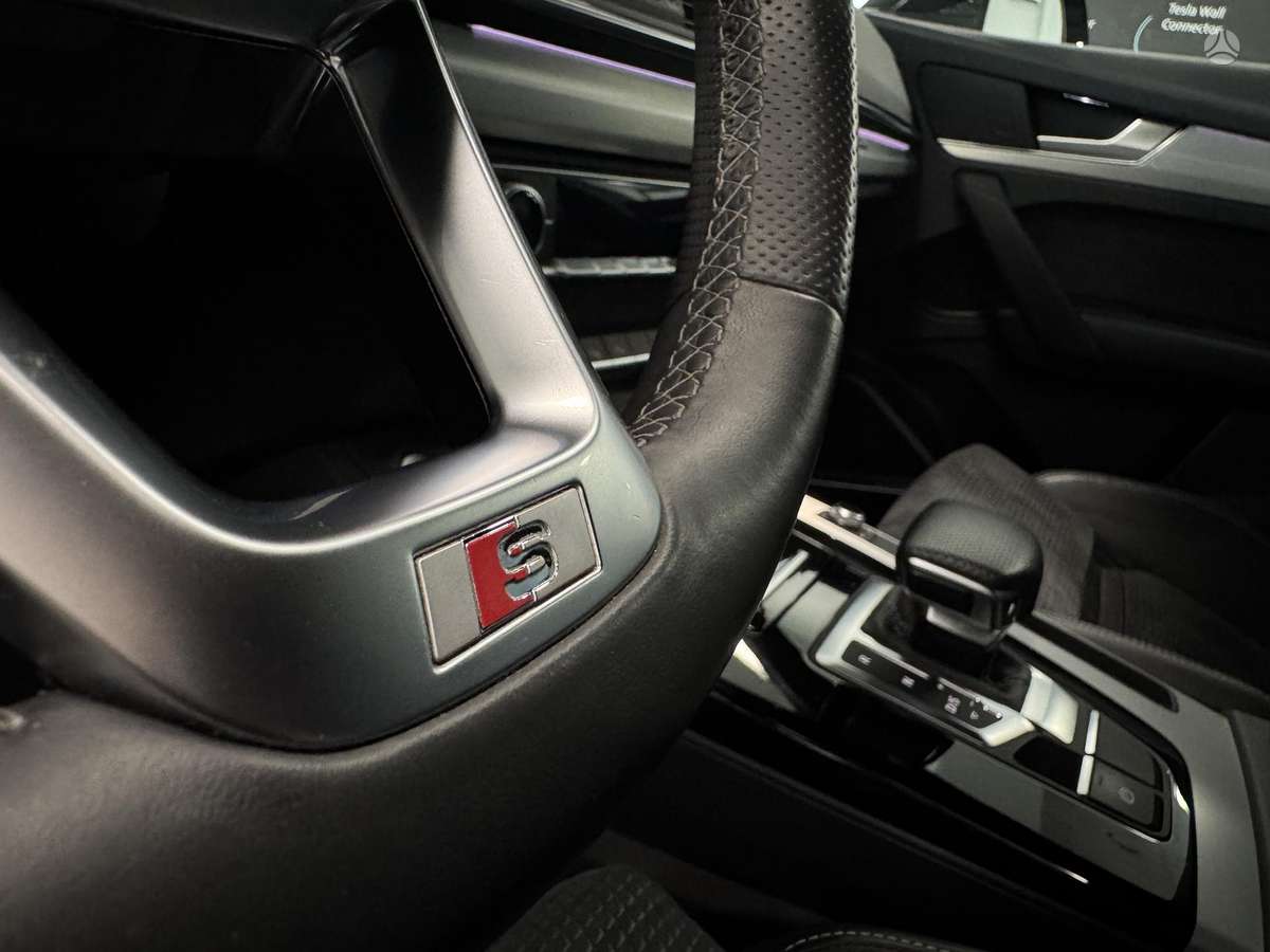 Audi Q5 Sportback - 11