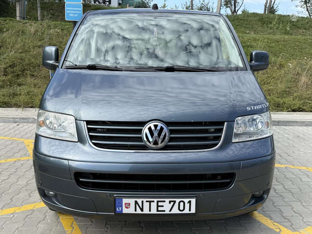 Volkswagen Multivan - 2