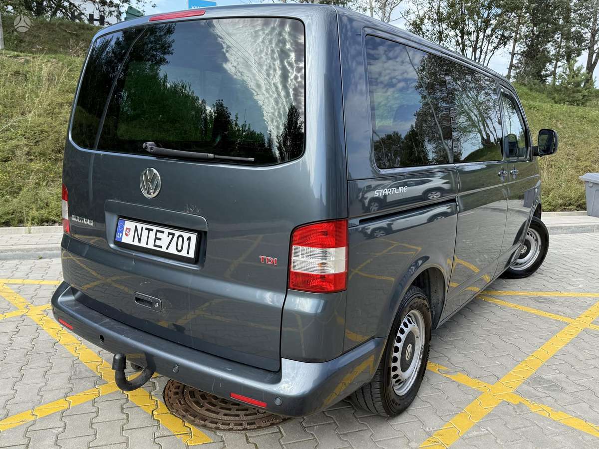 Volkswagen Multivan - 4