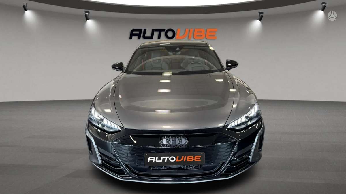 Audi e-tron GT - 2
