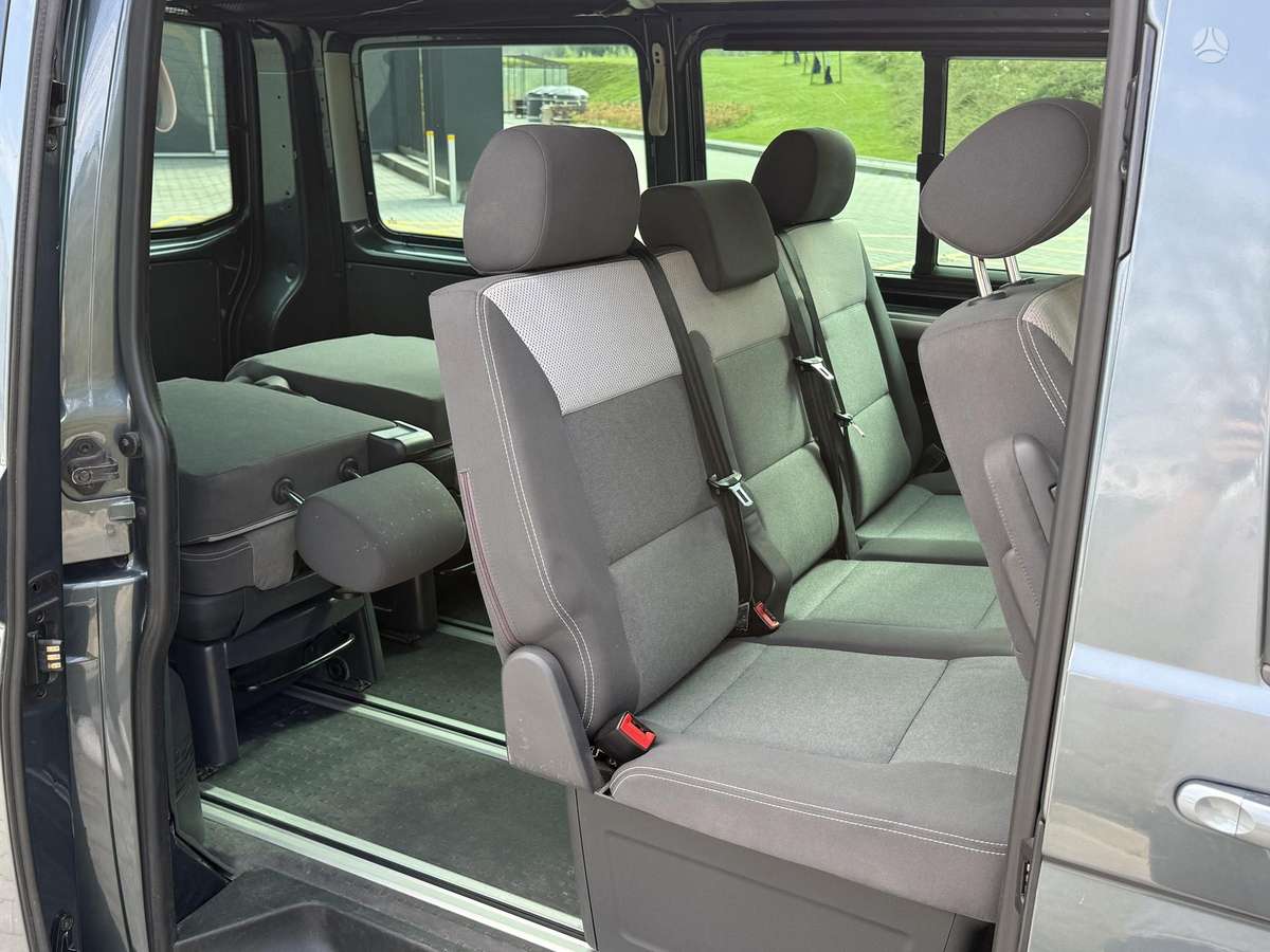 Volkswagen Multivan - 9