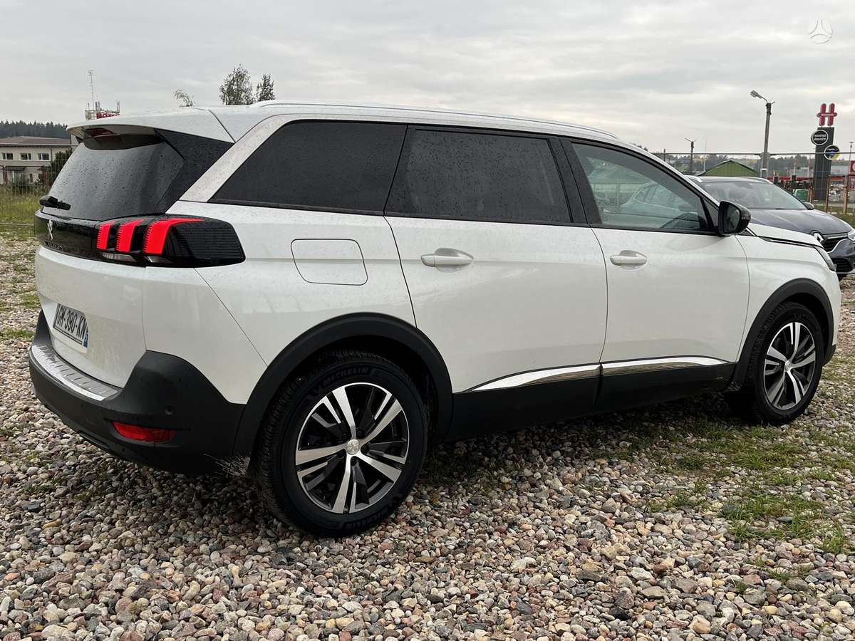 Peugeot 5008 - 6