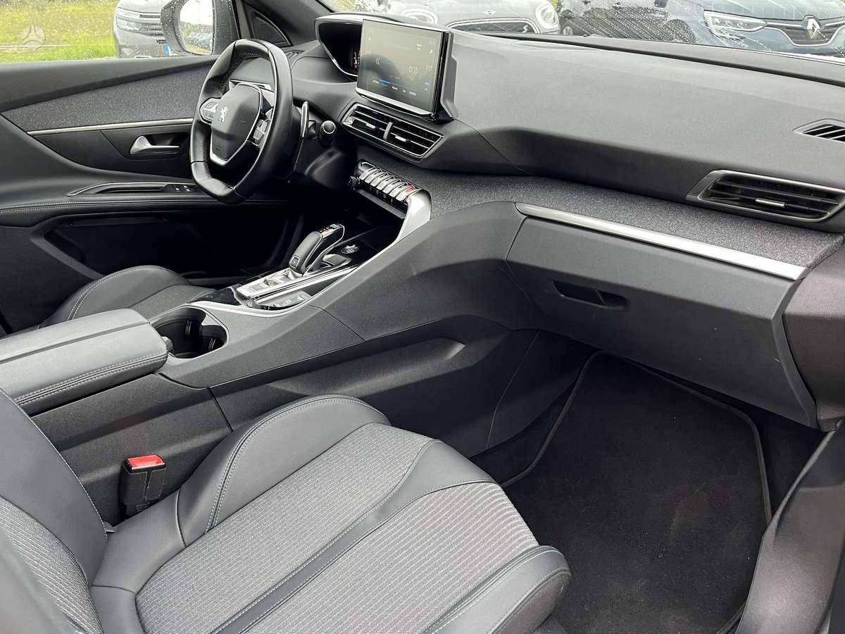 Peugeot 5008 - 11
