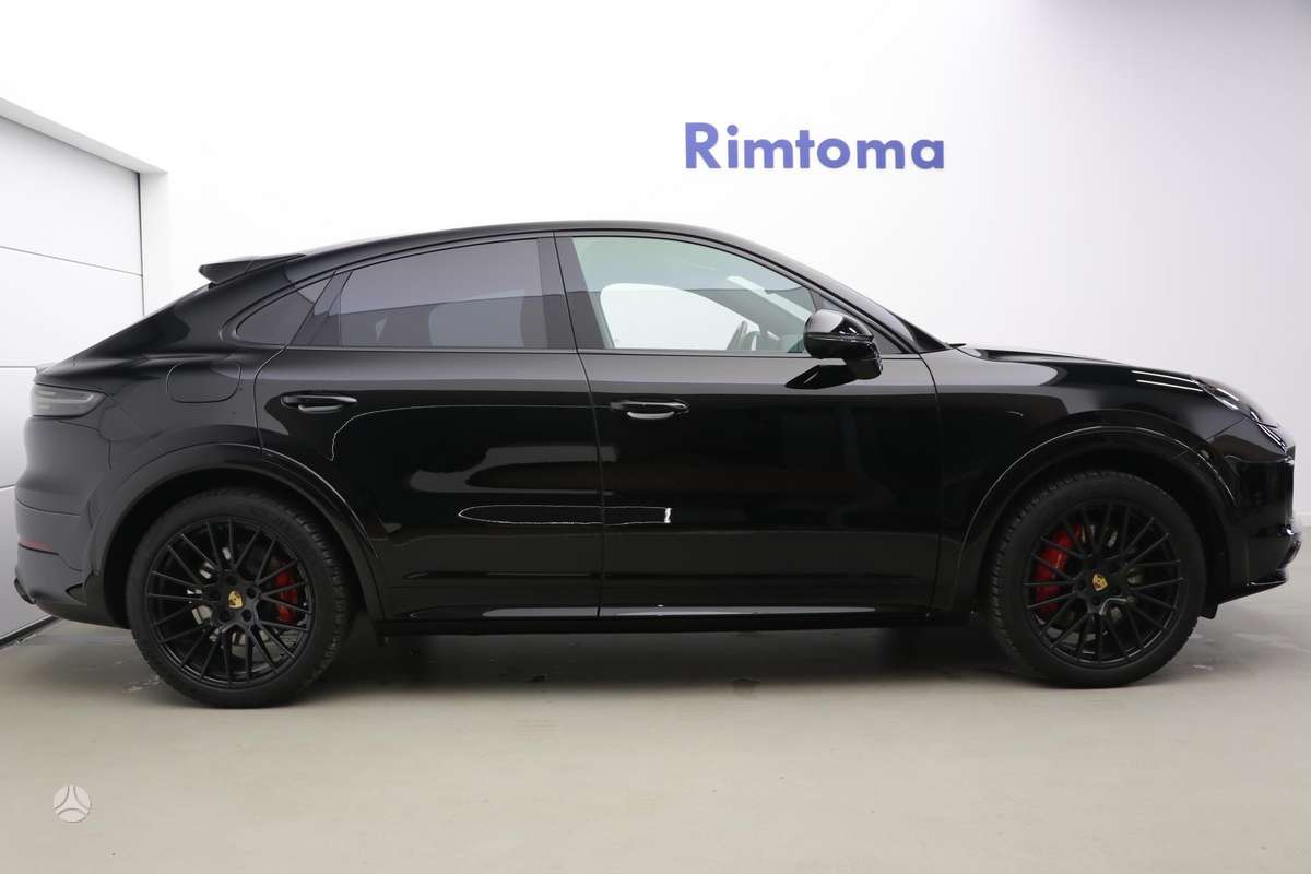 Porsche Cayenne Coupe - 3