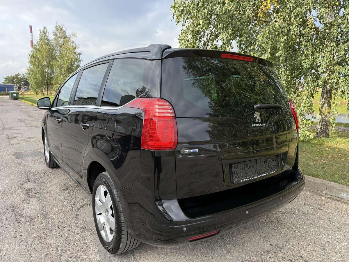 Peugeot 5008 - 4