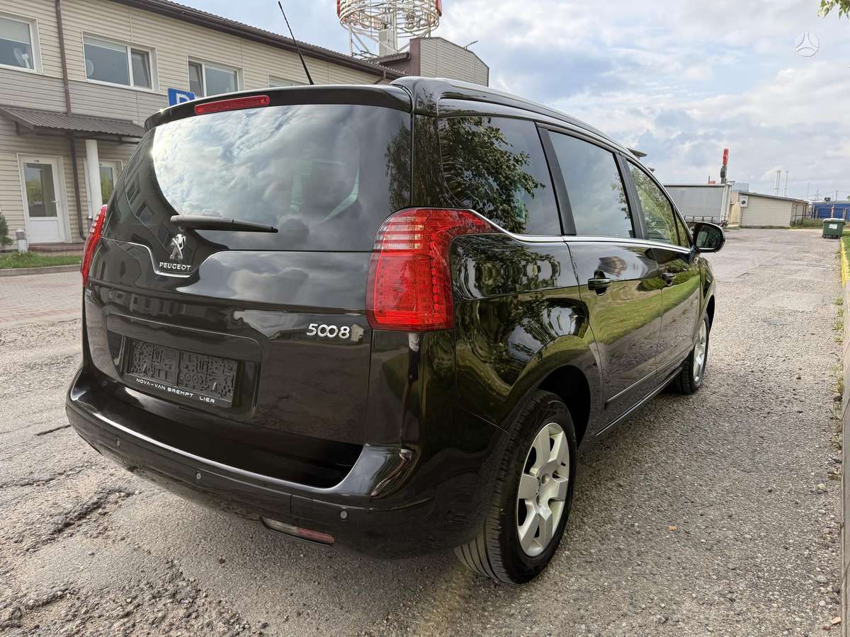 Peugeot 5008 - 5