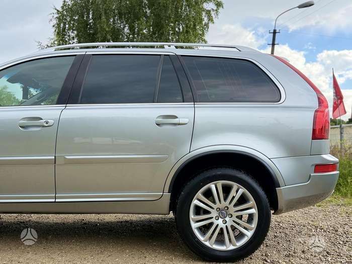 Volvo XC90 - 12