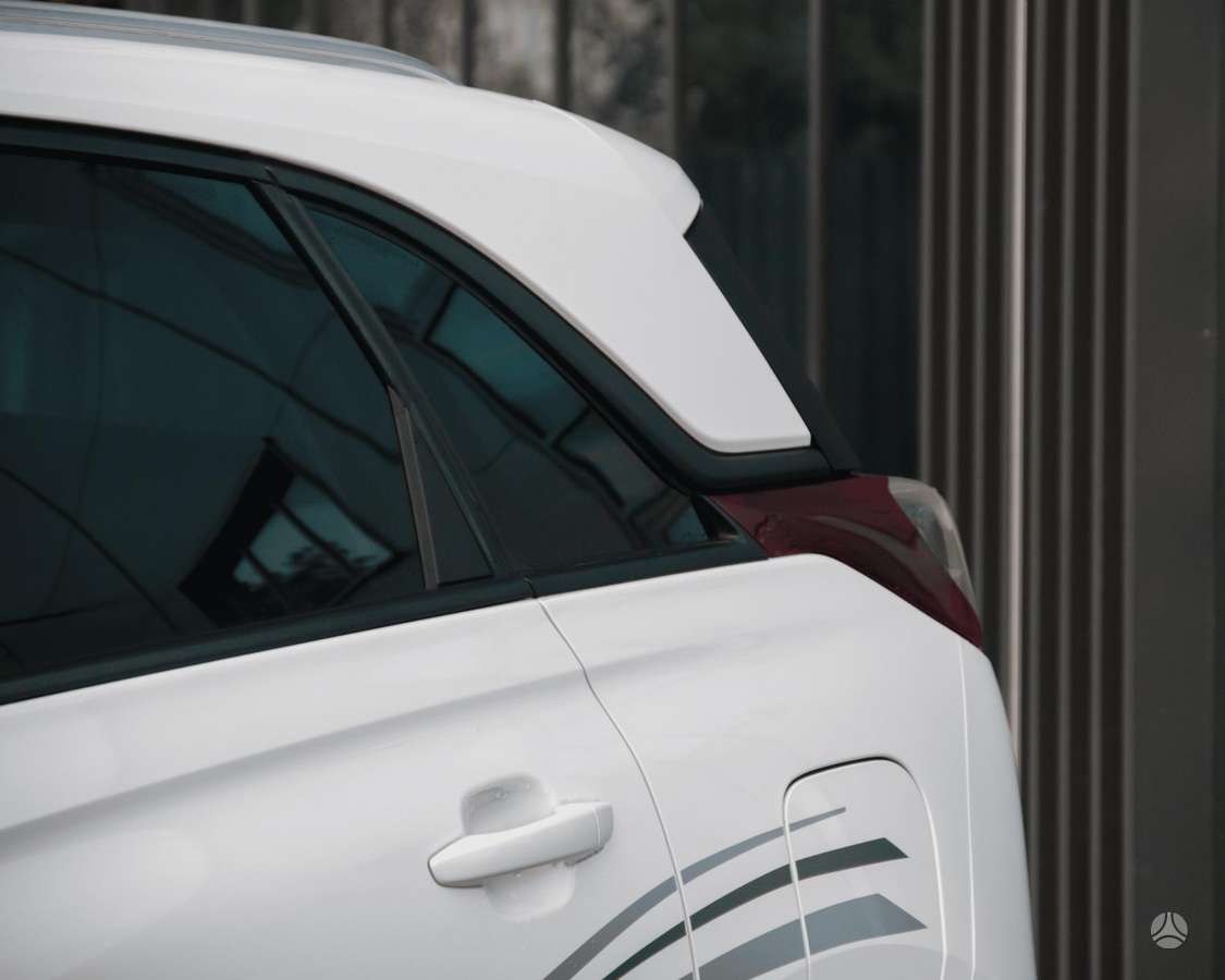 Opel Crossland X - 11