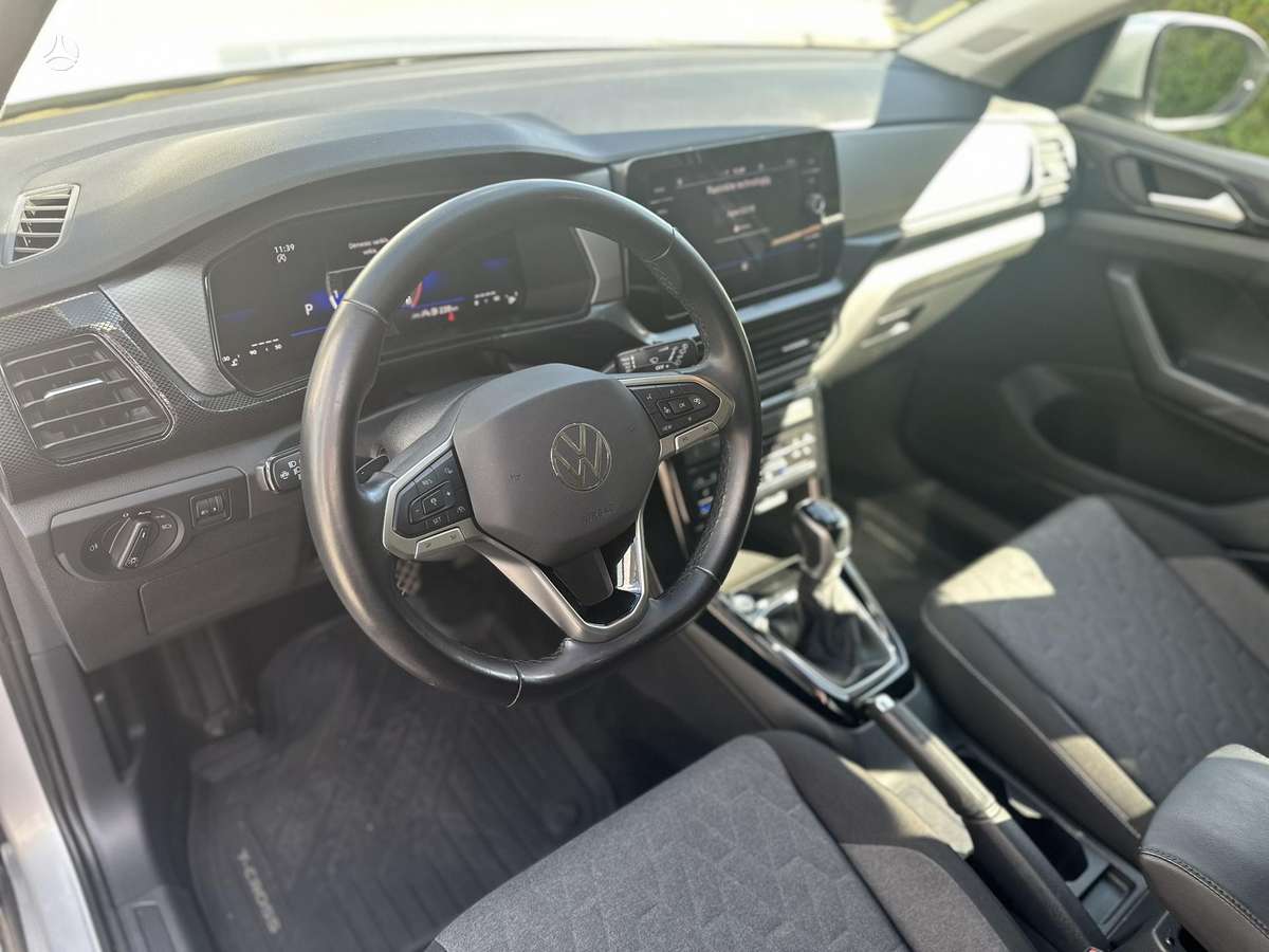 Volkswagen T-Cross - 5