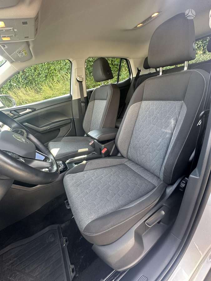 Volkswagen T-Cross - 6