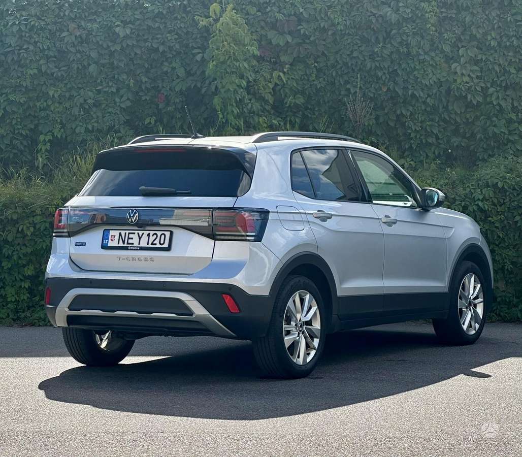 Volkswagen T-Cross - 11