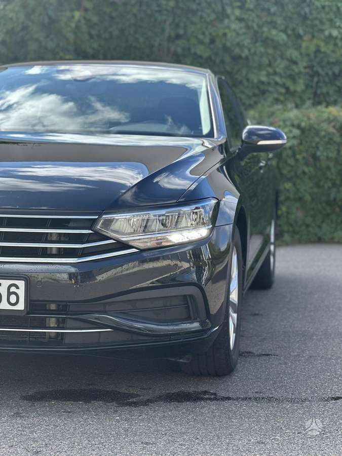 Volkswagen Passat - 3
