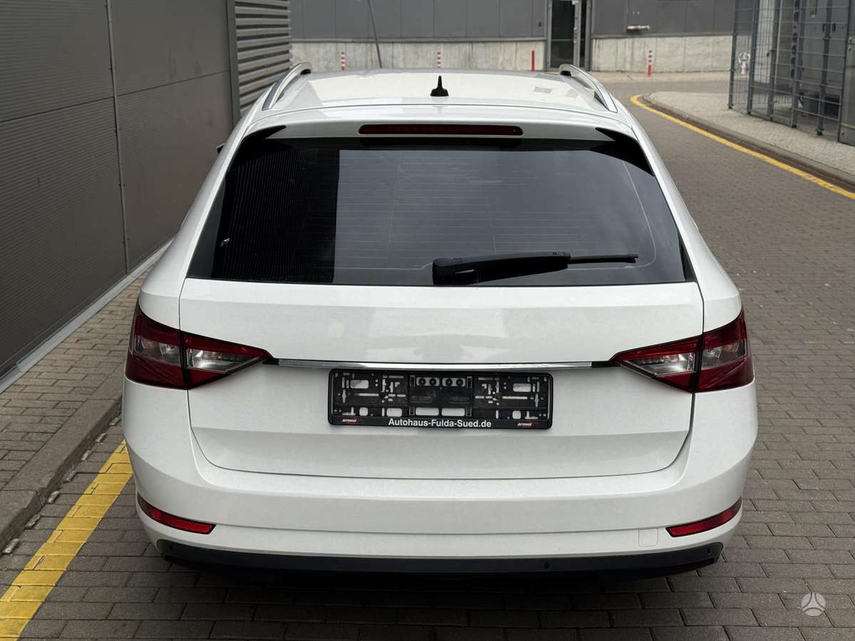 Škoda Superb - 6