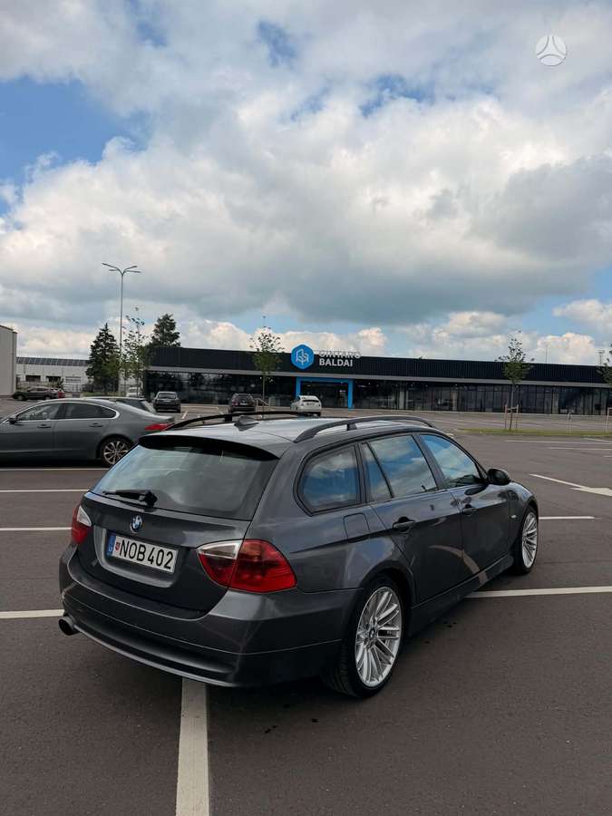 BMW 318 - 2