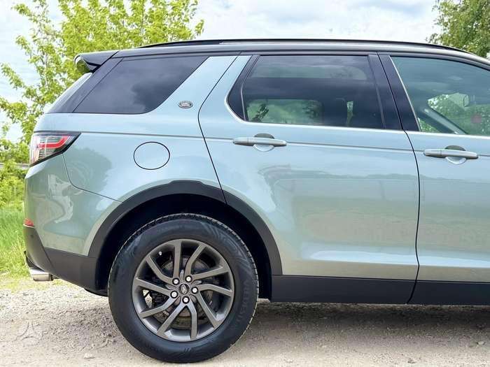 Land Rover Discovery Sport - 9
