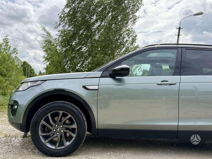 Land Rover Discovery Sport - 11