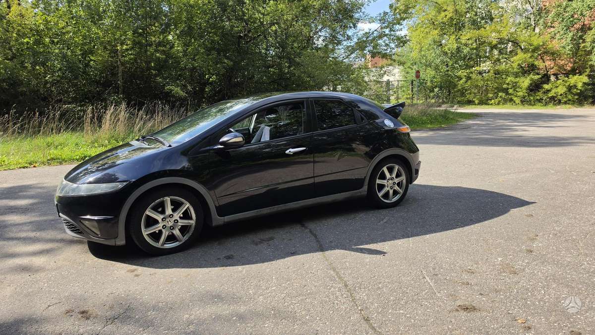 Honda Civic - 4