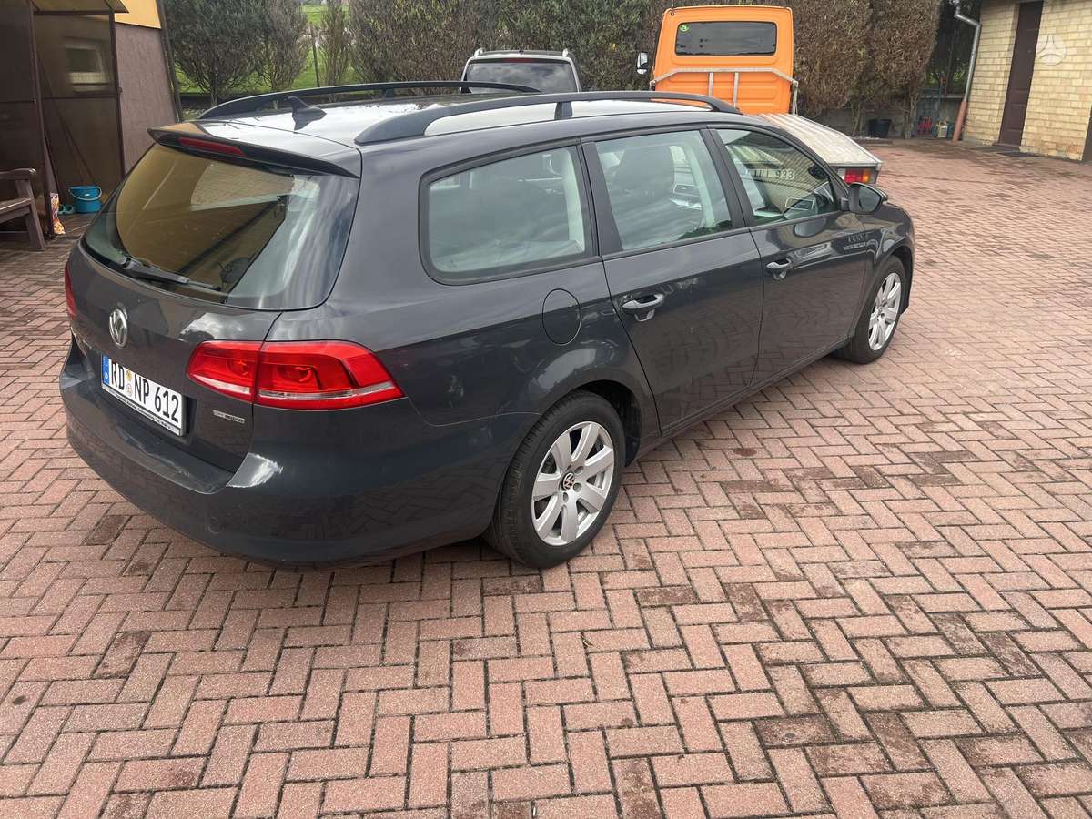 Volkswagen Passat - 6