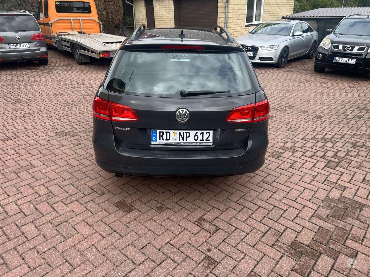 Volkswagen Passat - 7