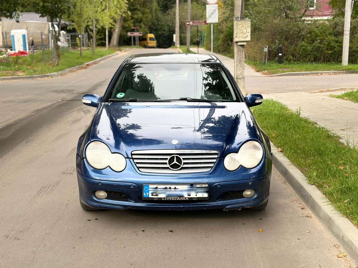 Mercedes-Benz C220 - 2