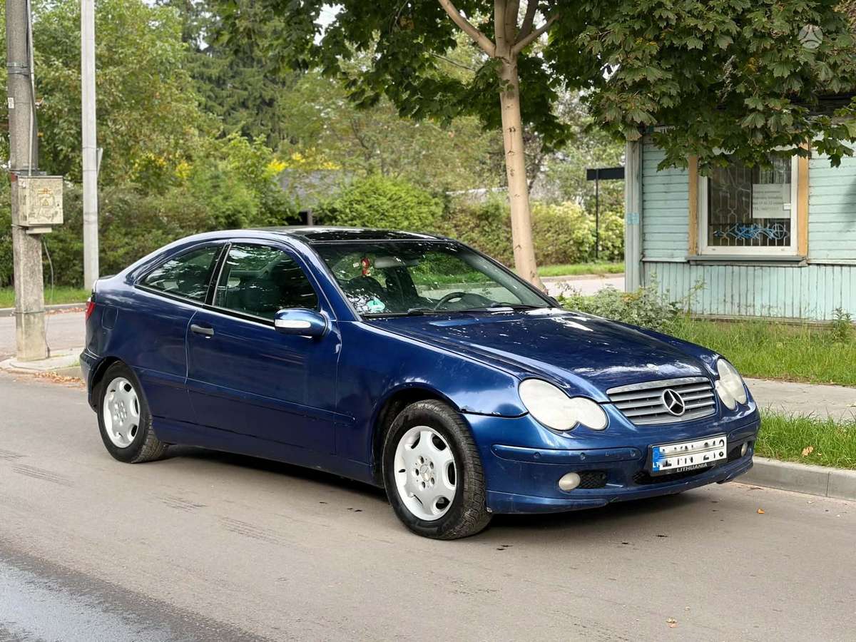 Mercedes-Benz C220 - 3