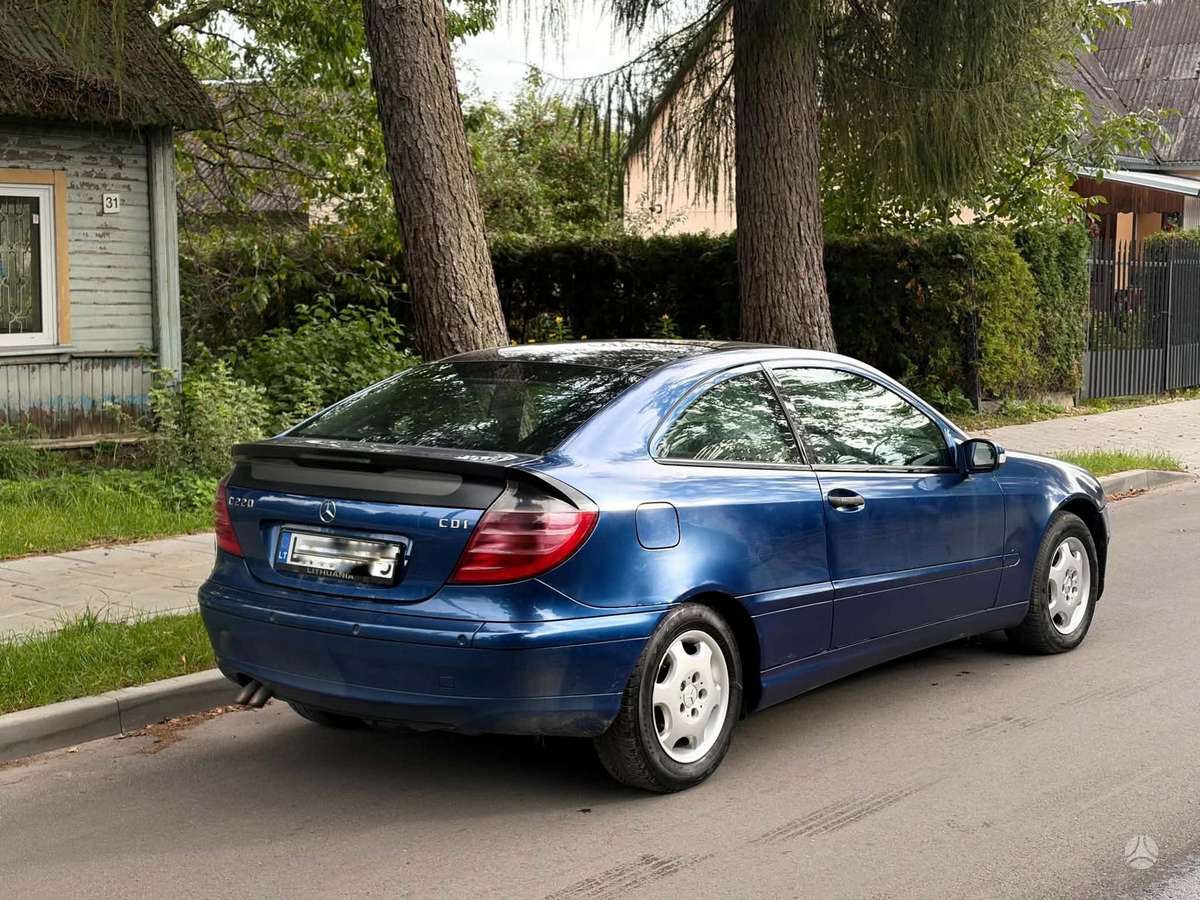 Mercedes-Benz C220 - 5