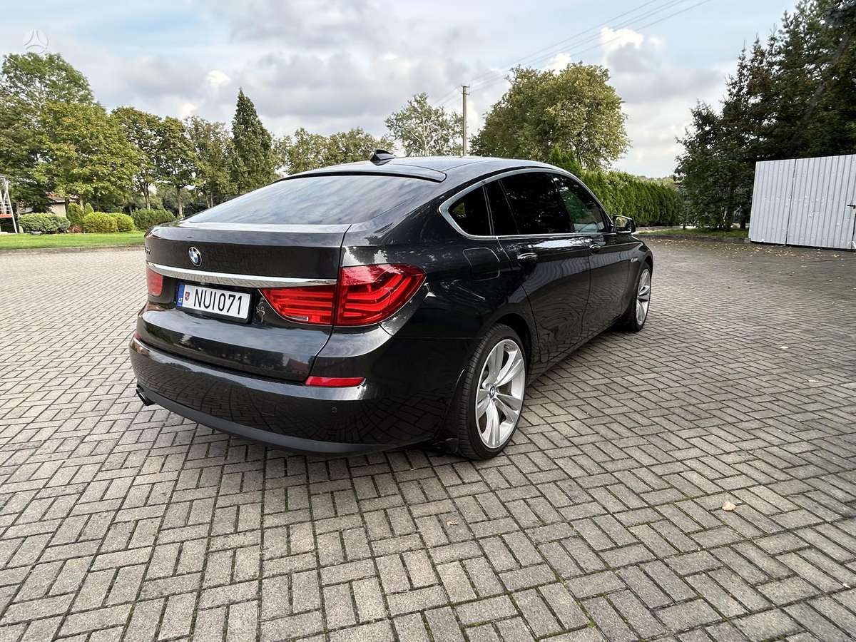 BMW 530 Gran Turismo - 2