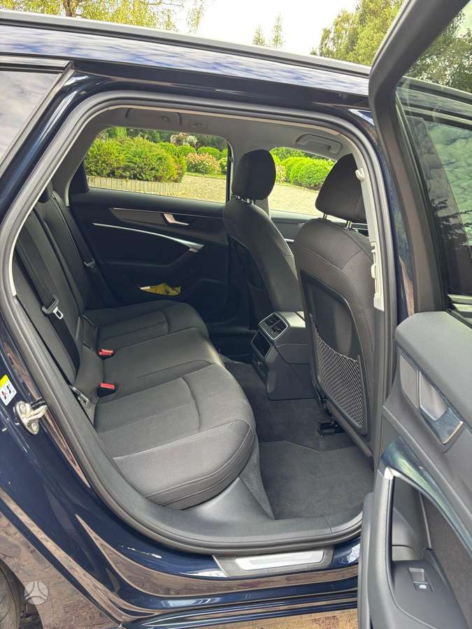 Audi A6 - 12